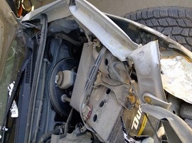 2008 TOYOTA TACOMA, SILVER, SR5, CREW CAB, 4.0L, AT, 4WD.  Z25078